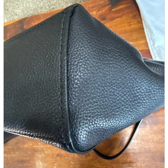 Coach Black Leather Tote Bag with Gold Chain Handles in EUC - Picture 12 of 12